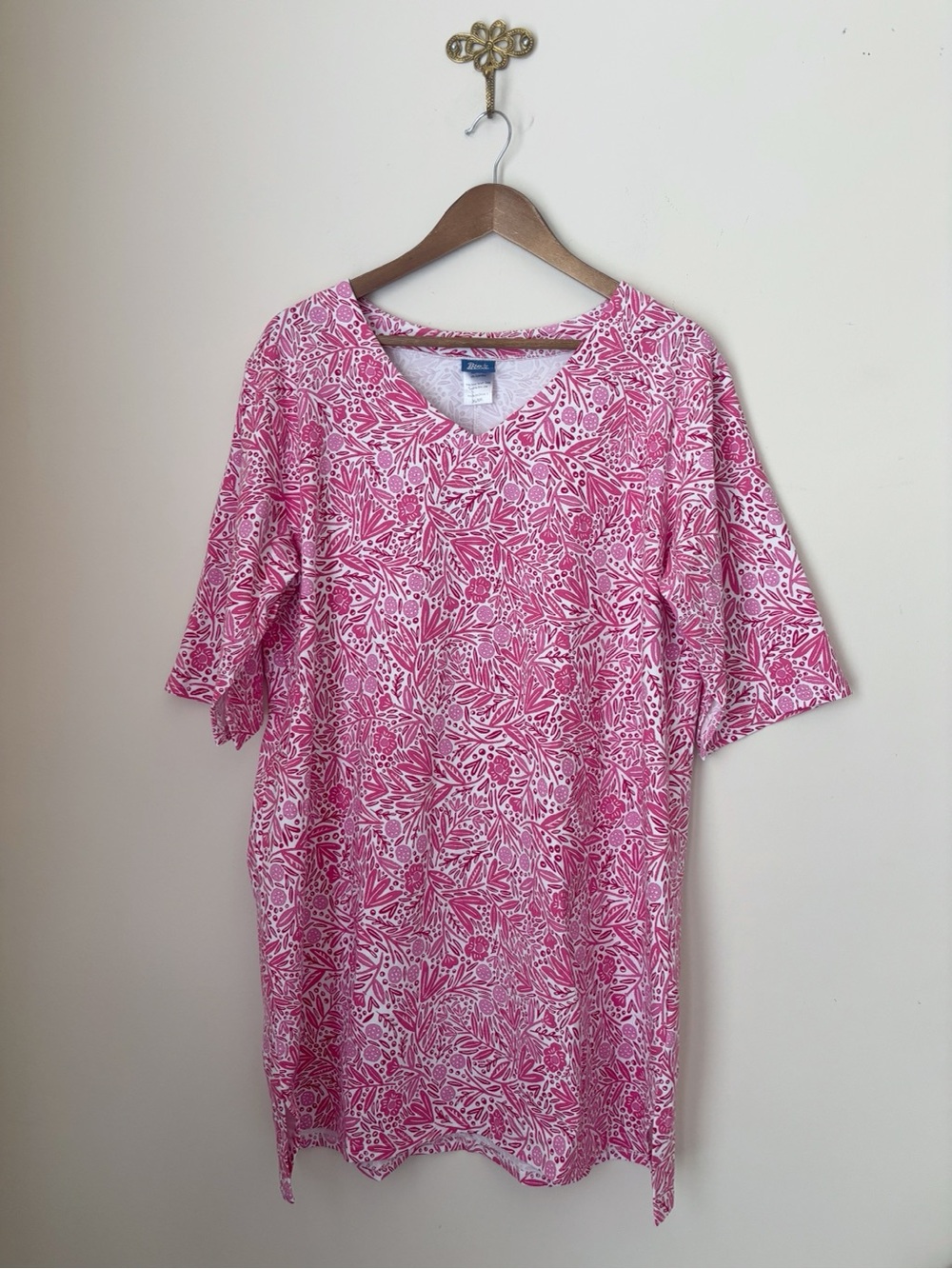 Ripskirt Hawaii Loralei Pink Floral V Neck Sleep Shirt Dress XL XXL NEW NWT - Picture 2 of 6